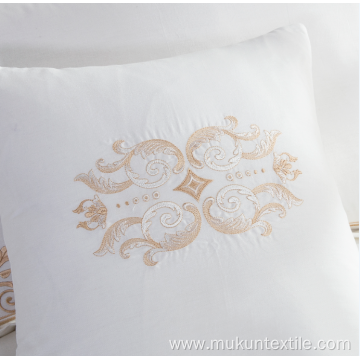 Custom luxury microfiber embroidery lace comforters